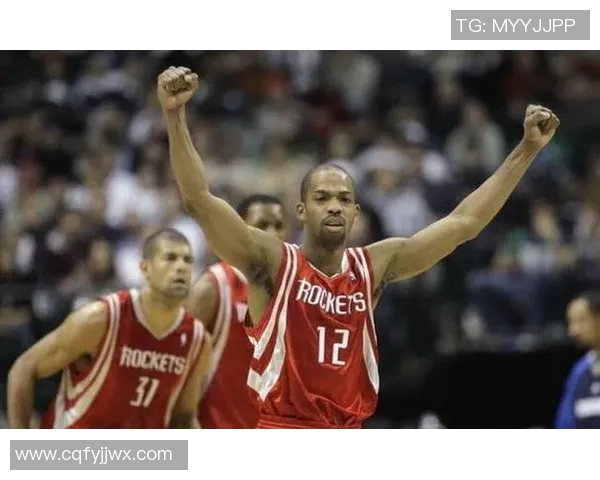 杰弗森与姚明的巅峰对决NBA历史上的传奇瞬间与球场记忆