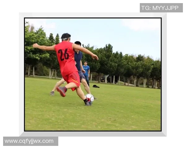 80后足球明星的辉煌岁月与传奇故事全景回顾 80后足球明星的辉煌岁月与传奇故事全景回顾