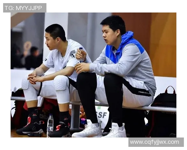 王治郅回忆与姚明的篮球岁月分享两位巨星的成长与友谊故事