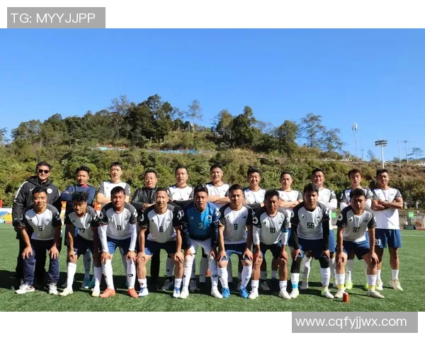 足球明星纳赫真：从青涩少年到全球瞩目的足球巨星之路