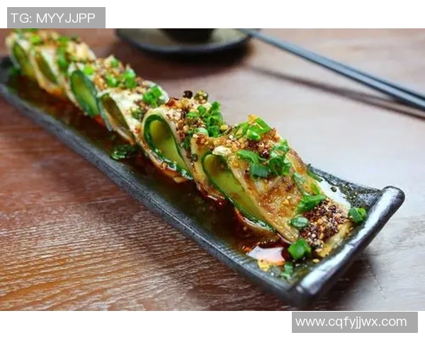 足球明星厨房大挑战：一起学做美味佳肴的精彩视频分享